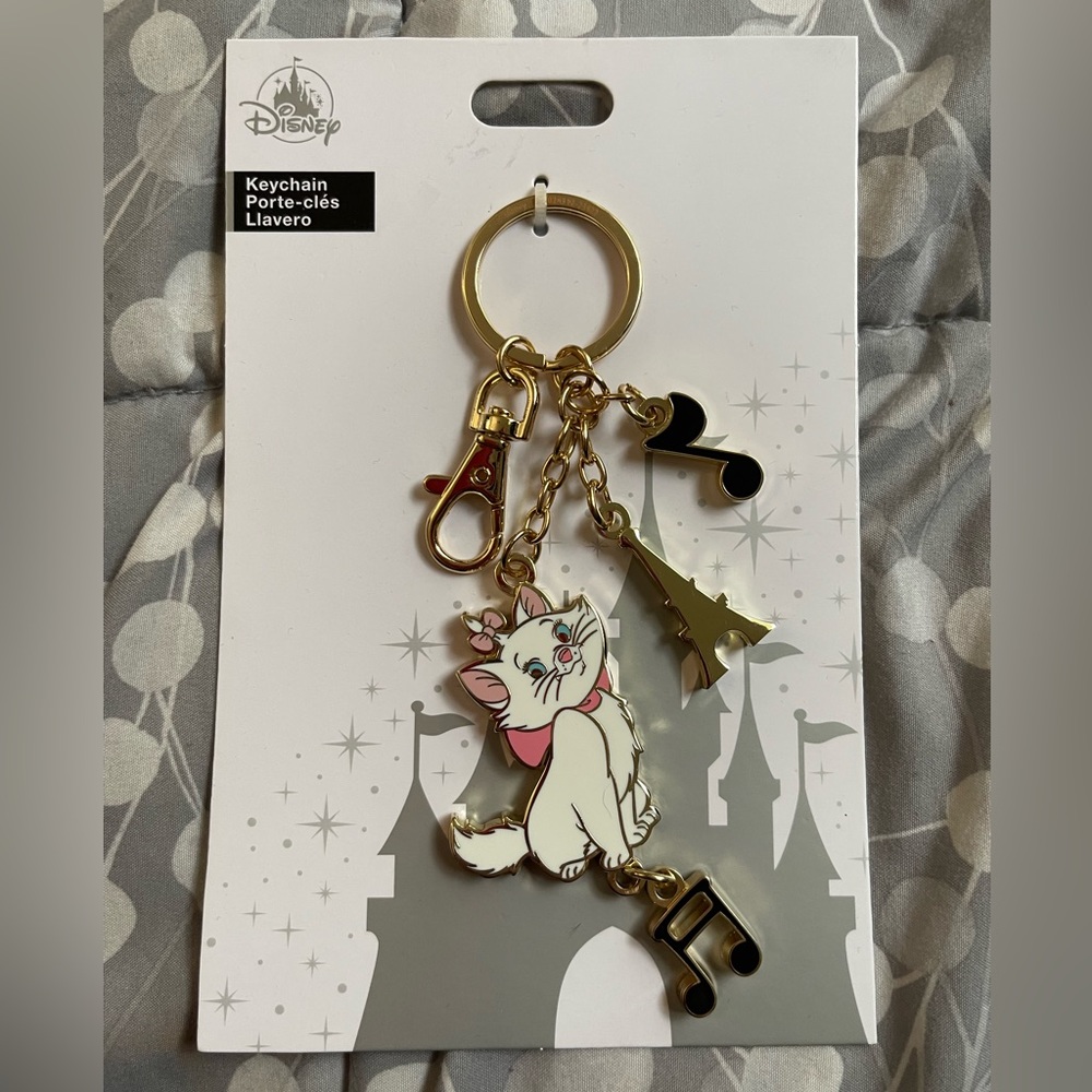 Disneyland Marie Keychain
